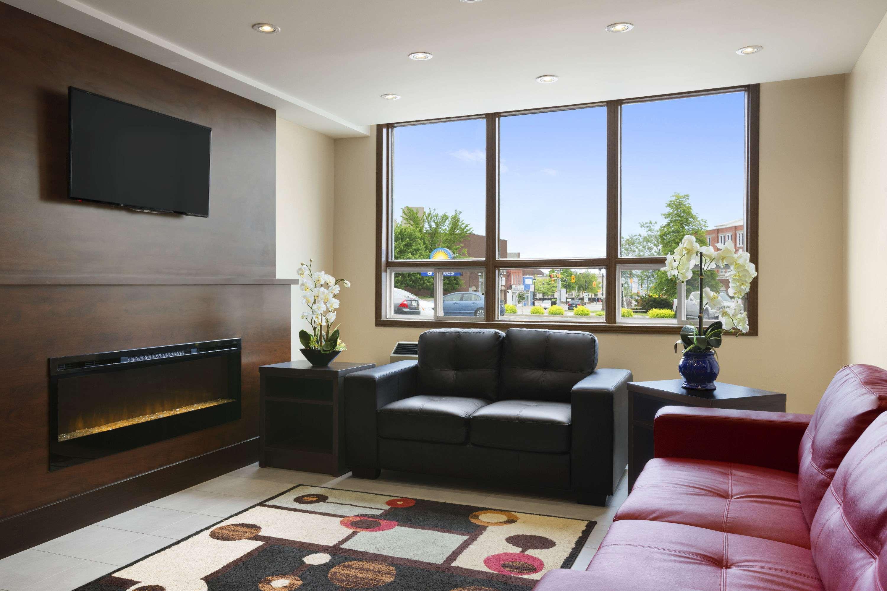 Days Inn & Suites By Wyndham North Bay Downtown Ngoại thất bức ảnh