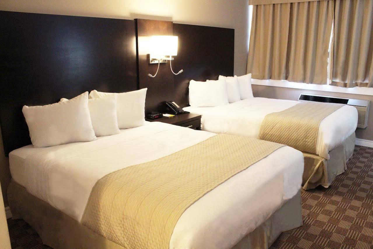 Days Inn & Suites By Wyndham North Bay Downtown Ngoại thất bức ảnh